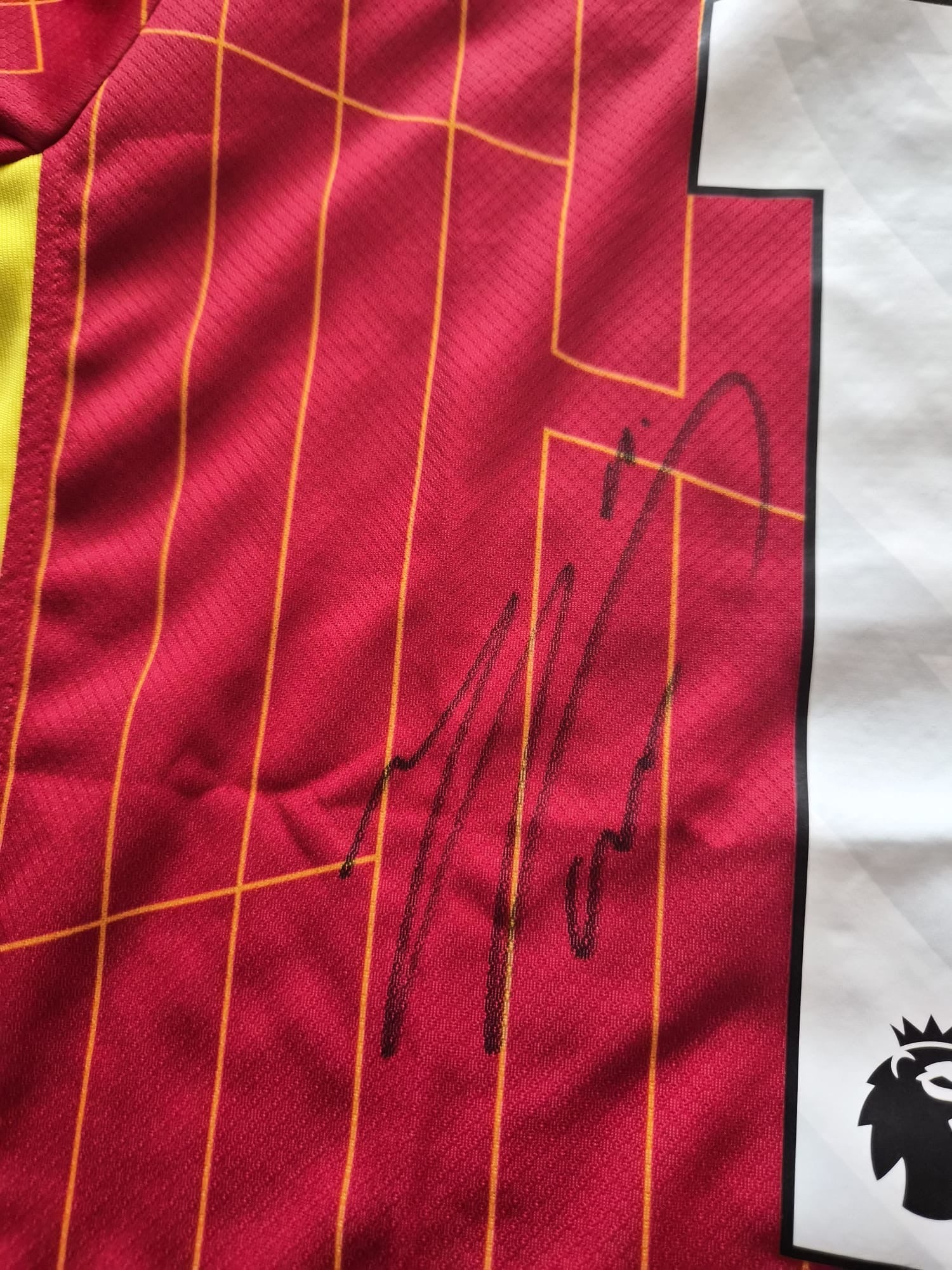 MOHAMED SALAH - SIGNERT DRAKT MED EKTEHETSBEVIS/COA