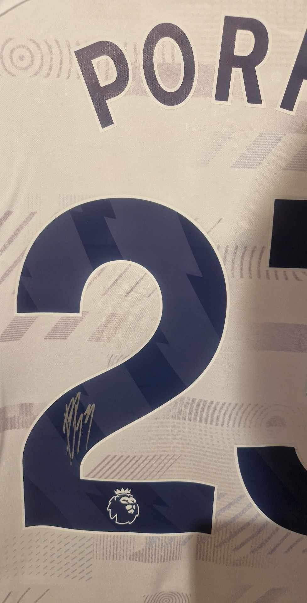 PEDRO PORRO - SIGNERT DRAKT MED EKTEHETSBEVIS/COA