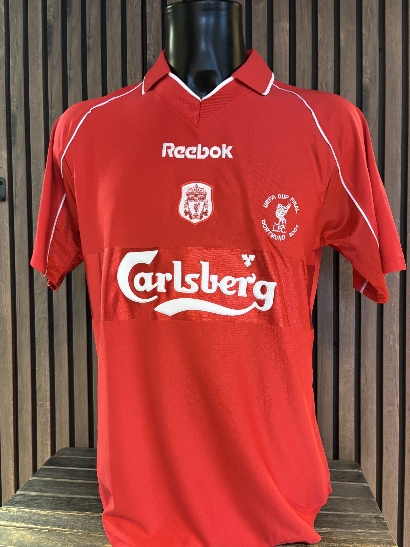 ROBBIE FOWLER - SIGNERT DRAKT MED EKTEHETSBEVIS/COA
