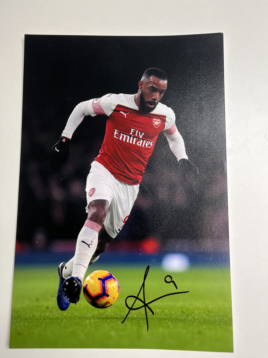 ARSENAL - ALEXANDRE LACAZETTE - BILDE UTEN EKTEHETSBEVIS/COA