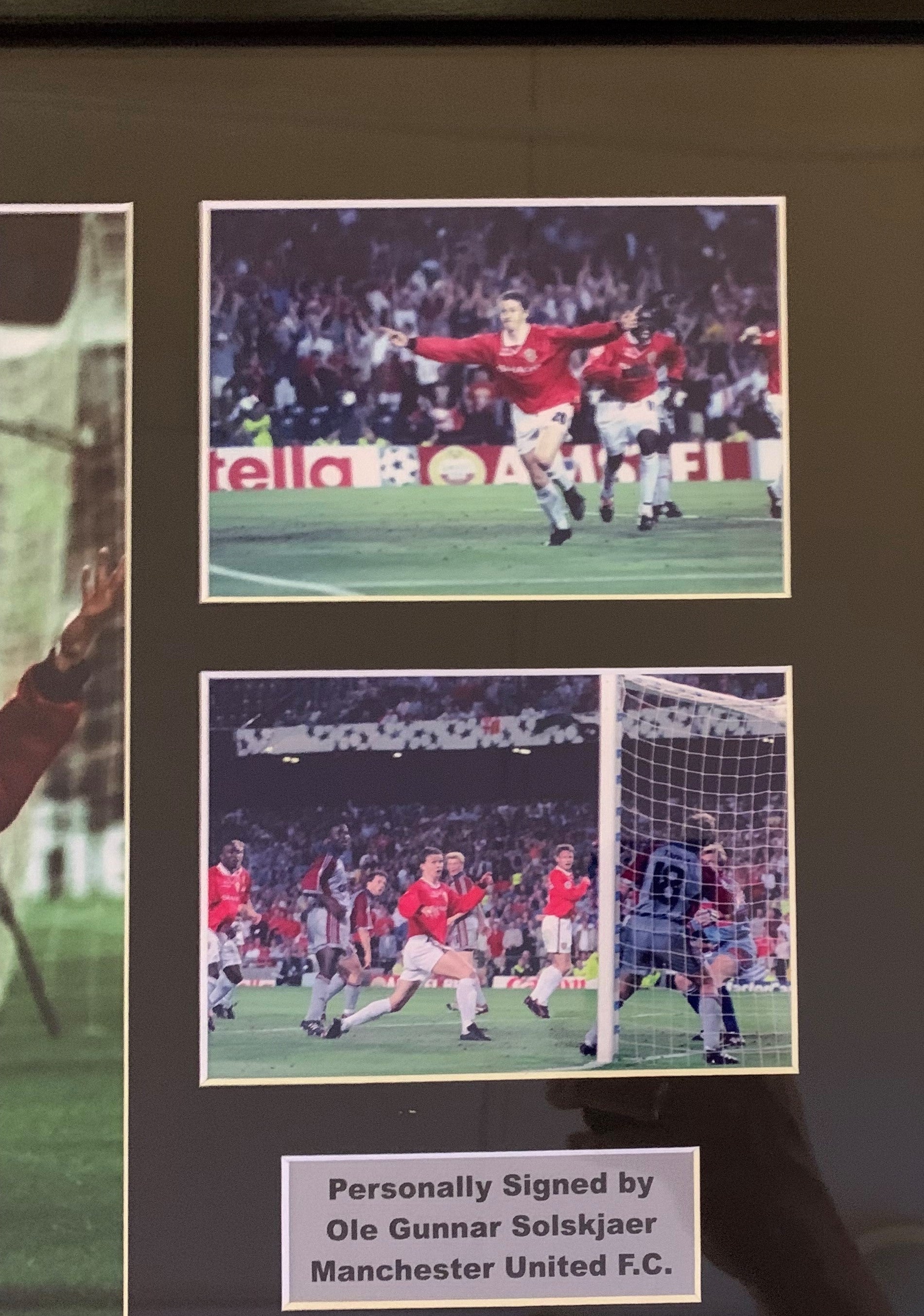 OLE GUNNAR SOLSKJÆR - SIGNERT BILDE MED EKTEHETSBEVIS/COA