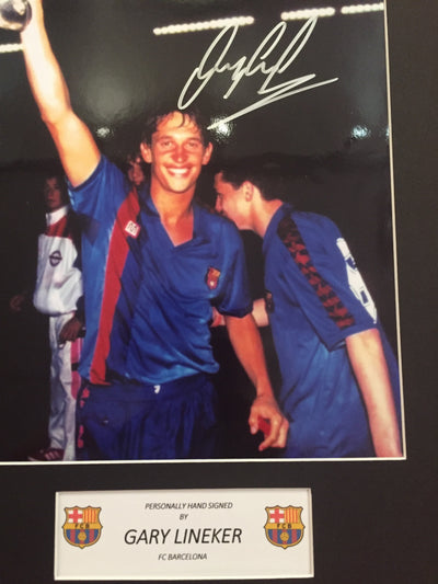 GARY LINEKER - SIGNERT BILDE MED EKTEHETSBEVIS/COA