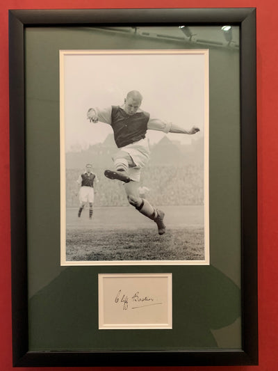CLIFF BASTIN - SIGNERT BILDE MED EKTEHETSBEVIS/COA