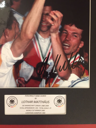 LEGEND - Lothar Matthäus - SIGNERT BILDE MED EKTEHETSGARANTI/COA