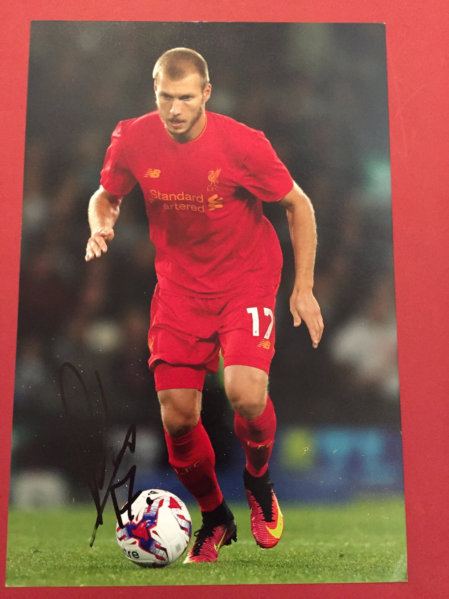 RAGNAR KLAVAN - SIGNERT BILDE MED EKTEHETSGARANTI/COA