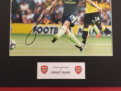 ARSENAL - GRANIT XHAKA- SIGNERT BILDE MED EKTEHETSGARANTI/COA