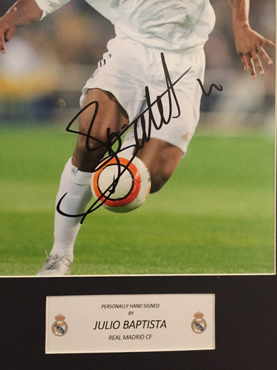 JULIO BAPTISTA - SIGNERT BILDE MED EKTEHETSGARANTI/COA