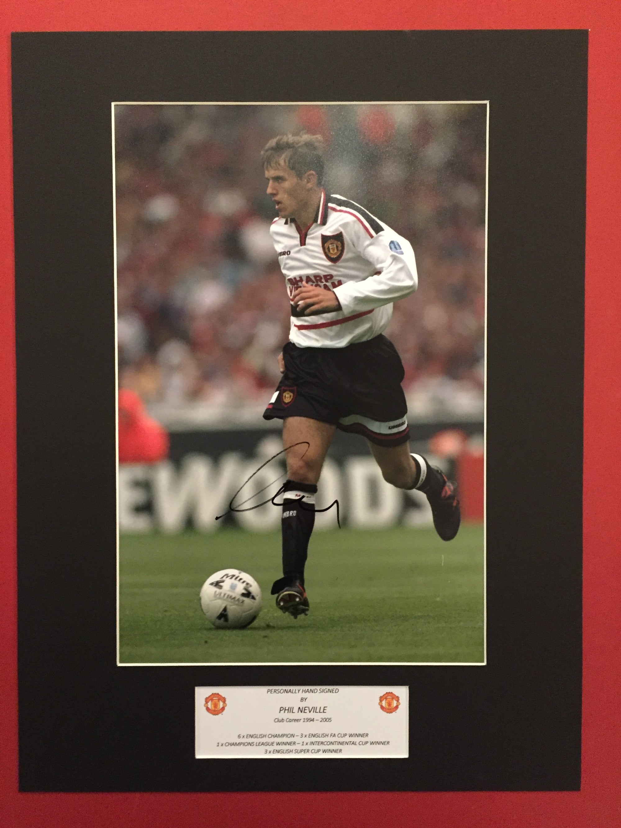 PHIL NEVILLE - SIGNERT BILDE MED EKTEHETSGARANTI/COA