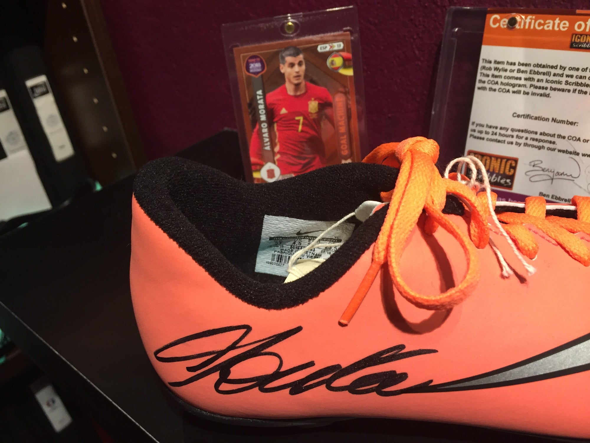 ALVARO MORATA - SIGNERT SKO MED COA-EKTEHETSGARANTI