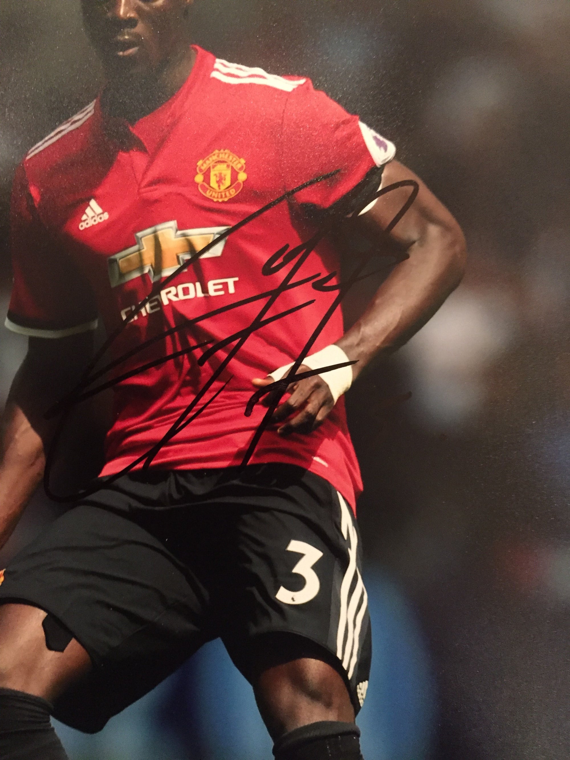 ERIC BAILLY - SIGNERT BILDE MED EKTEHETSGARANTI/COA