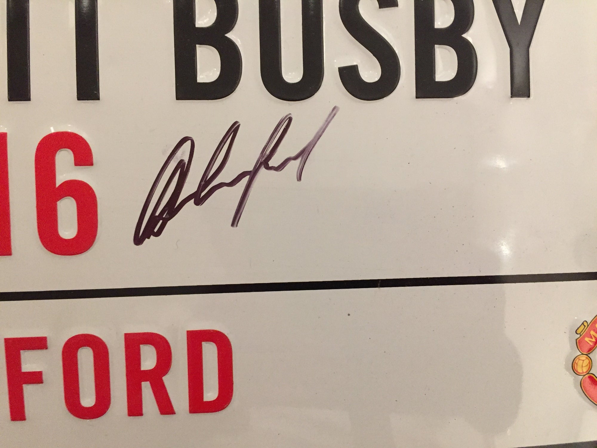 JESSE LINGARD - SINGNERT "MATT BUSBY ROAD" SKILT MED EKTEHETSGARANTI/COA