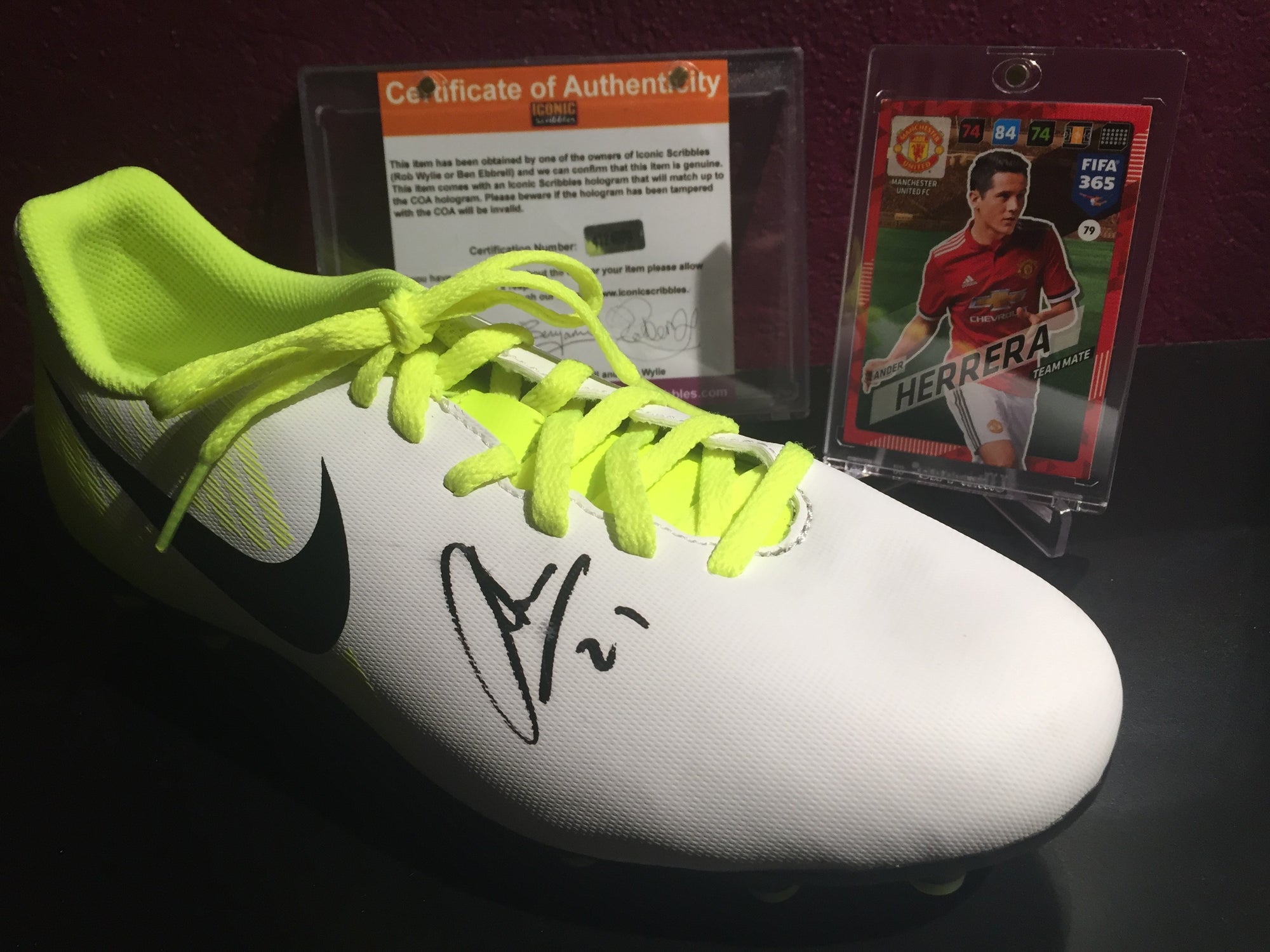 ANDER HERRERA - SIGNERT SKO MED EKTEHETSGARANTI/COA