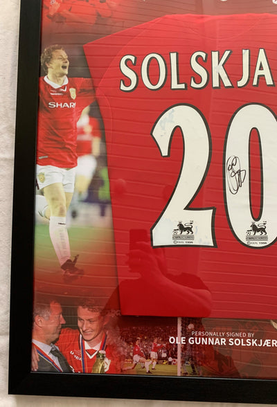 OLE GUNNAR SOLSKJÆR - FERDIG INNRAMMET DRAKT "ART-FRAME" MED EKTEHETSBEVIS/COA