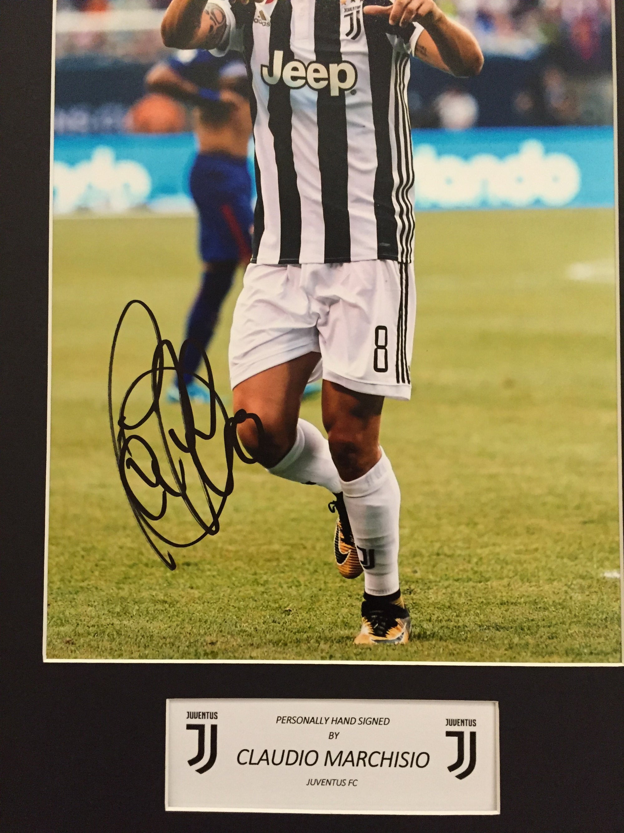 CLAUDIO MARCHISIO - SIGNERT BILDE MED EKTEHETSBEVIS/COA