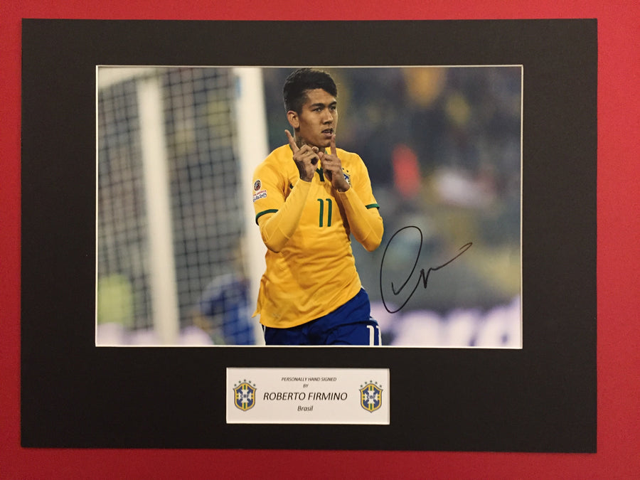 ROBERTO FIRMINO - SIGNERT BILDE MED EKTEHETSBEVIS/COA