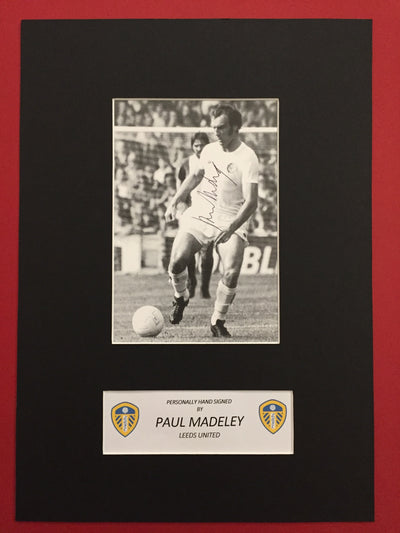 PAUL MADELEY - SIGNERT BILDE MED EKTEHETSBEVIS/COA