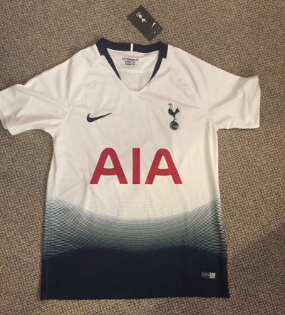 CHRISTIAN ERIKSEN - SIGNERT DRAKT MED EKTEHETSBEVIS/COA