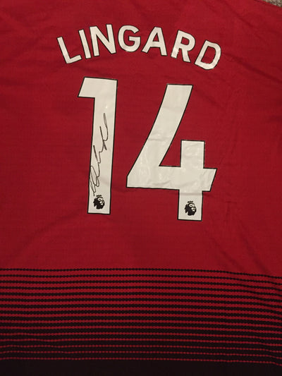 JESSE LINGARD - SIGNERT DRAKT MED EKTEHETSBEVIS/COA