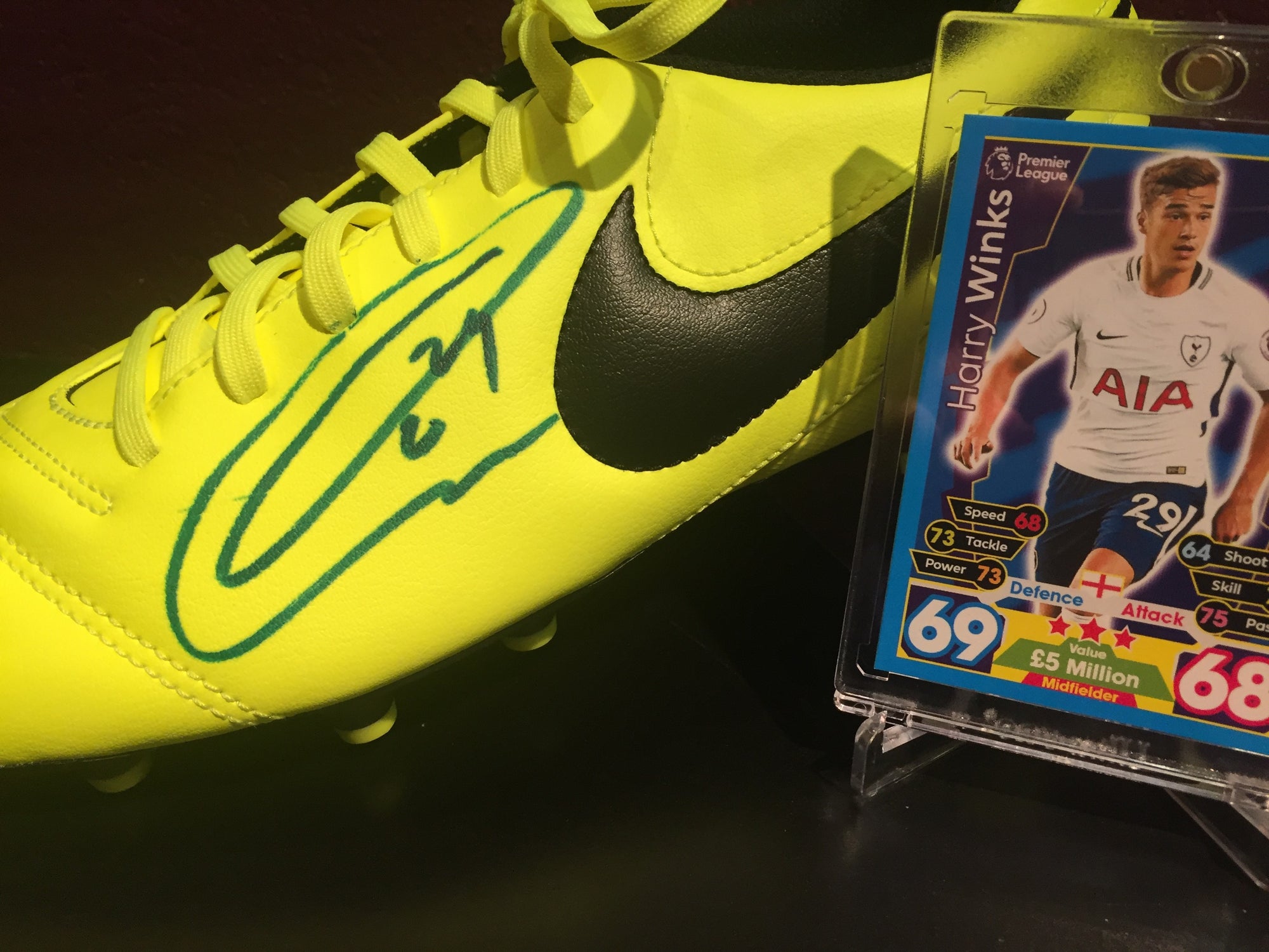 TOTTENHAM - HARRY WINKS - SIGNERT SKO MED EKTEHETSGARANTI/COA