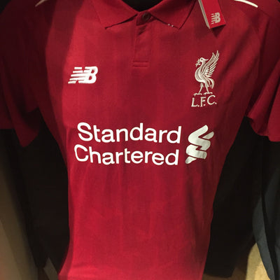 ALBERTO MORENO - SIGNERT DRAKT MED EKTEHETSBEVIS/COA