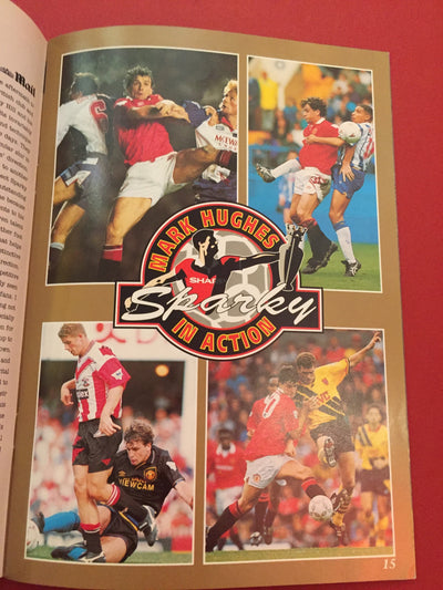 MARK HUGHES - SIGNERT KAMPPROGRAM MED EKTEHETSBEVIS/COA