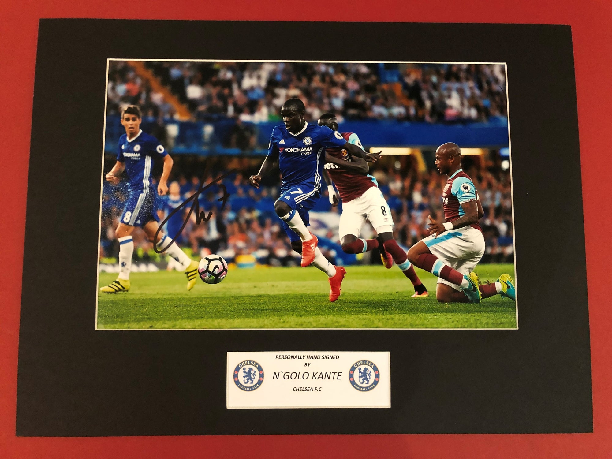CHELSEA - N`GOLO KANTE - SIGNERT BILDE MED EKTEHETSBEVIS/COA