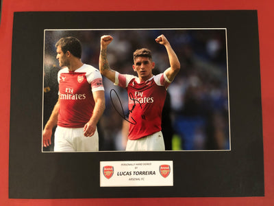 ARSENAL - LUCAS TORREIRA - SIGNERT BILDE MED EKTEHETSBEVIS/COA
