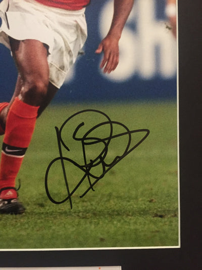 PATRICK KLUIVERT - SIGNERT BILDE MED EKTEHETSBEVIS/COA
