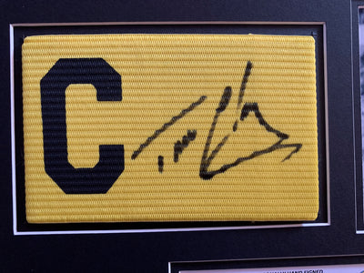TREVOR CHERRY - SIGNERT KAPTEINSBIND MED EKTEHETSBEVIS/COA