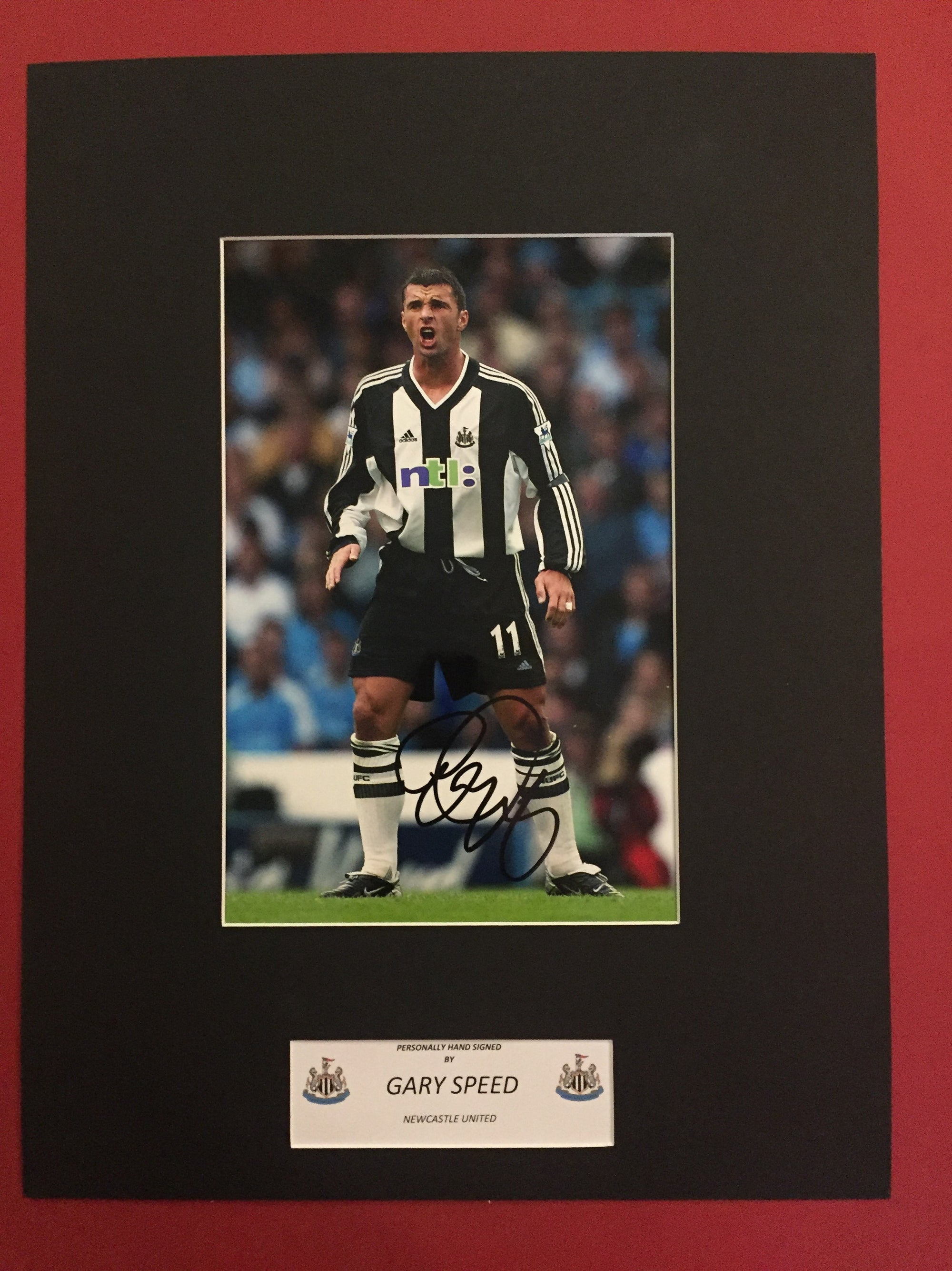GARY SPEED - SIGNERT BILDE MED EKTEHETSBEVIS/COA