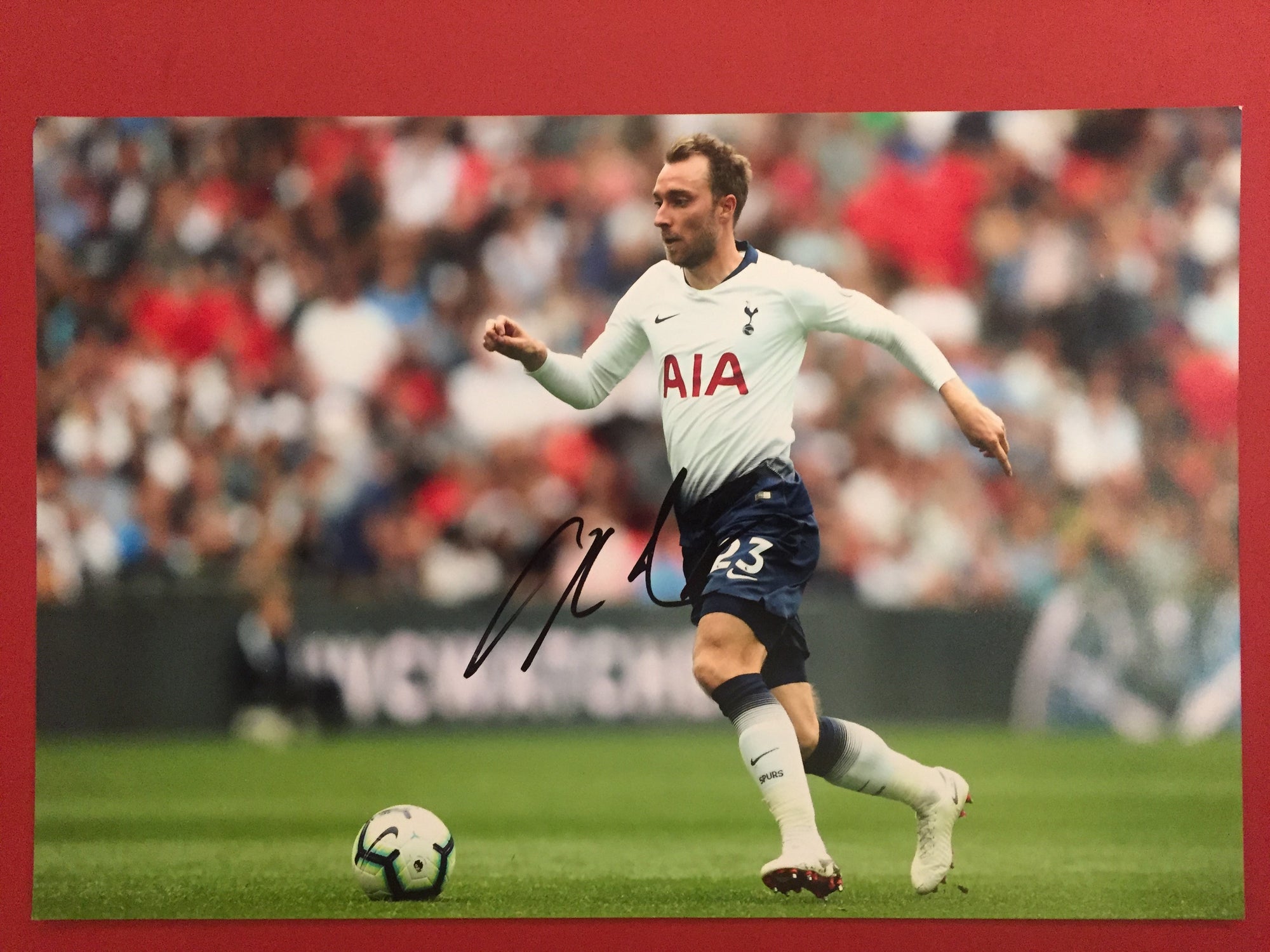 TOTTENHAM - CHRISTIAN ERIKSEN - SIGNERT BILDE MED EKTEHETSBEVIS/COA