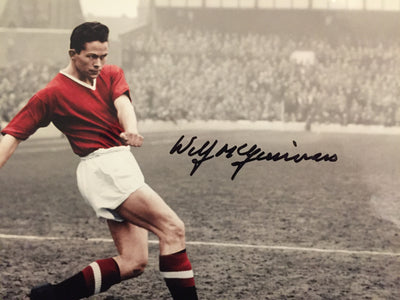 MANCHESTER UNITED - WILF McGUINNESS - SIGNERT BILDE MED EKTEHETSBEVIS/COA