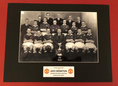 JACK CROMPTON - SIGNERT BILDE FRA 1948 MED EKTEHETSBEVIS/COA