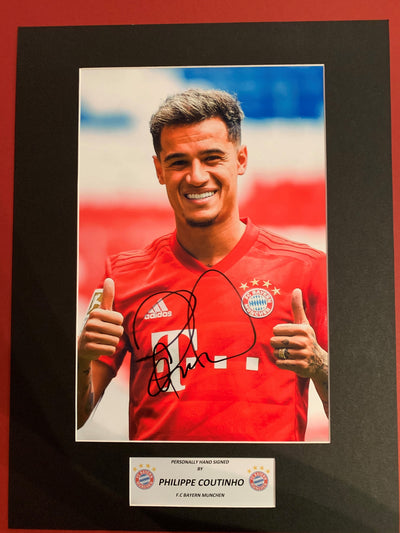 PHILIPPE COUTINHO - SIGNERT BILDE MED EKTEHETSBEVIS/COA