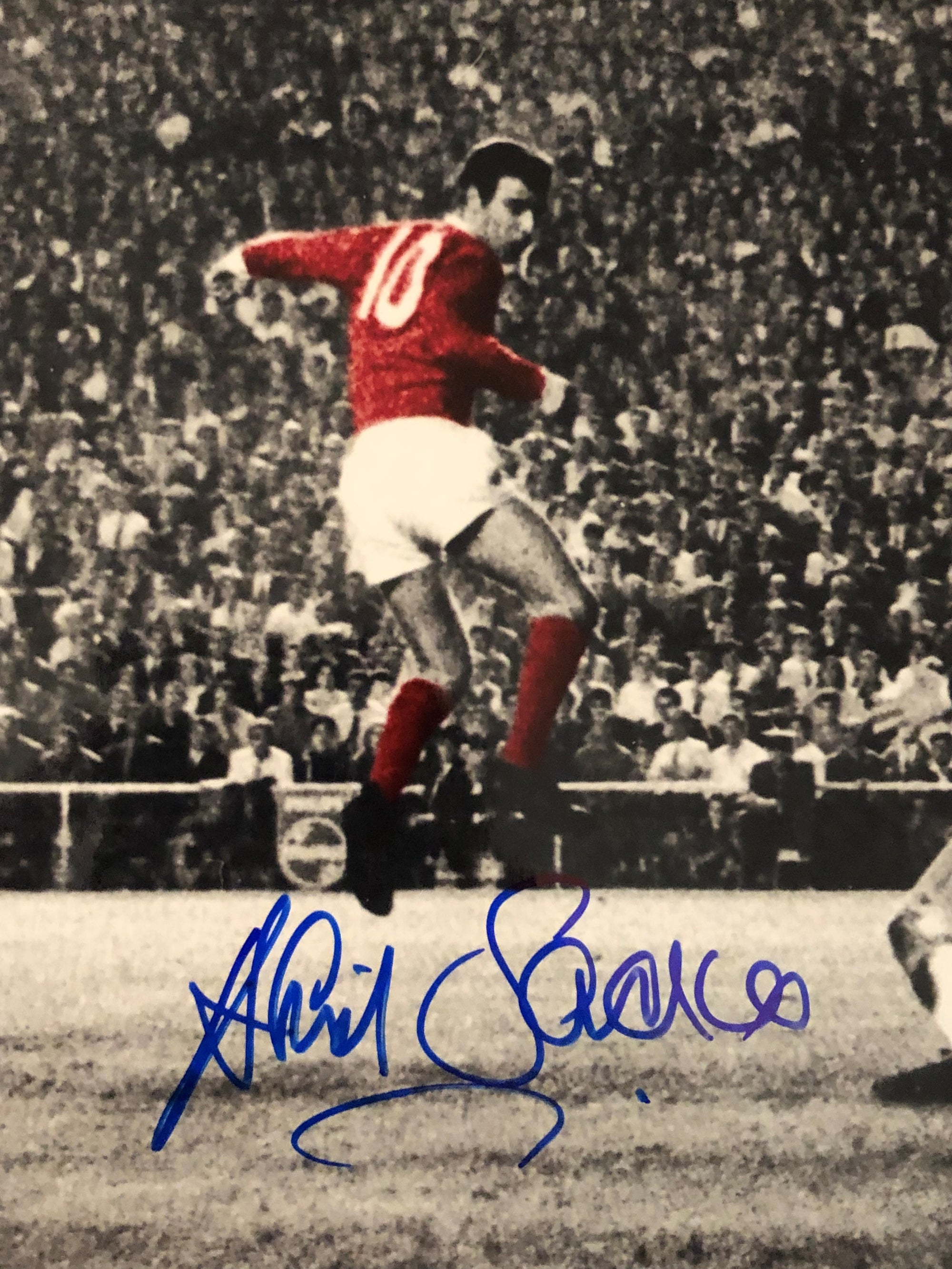 DAVID SADLER - SIGNERT BILDE MED EKTEHETSBEVIS/COA