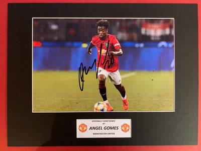 ANGEL GOMES - SIGNERT BILDE MED EKTEHETSBEVIS/COA