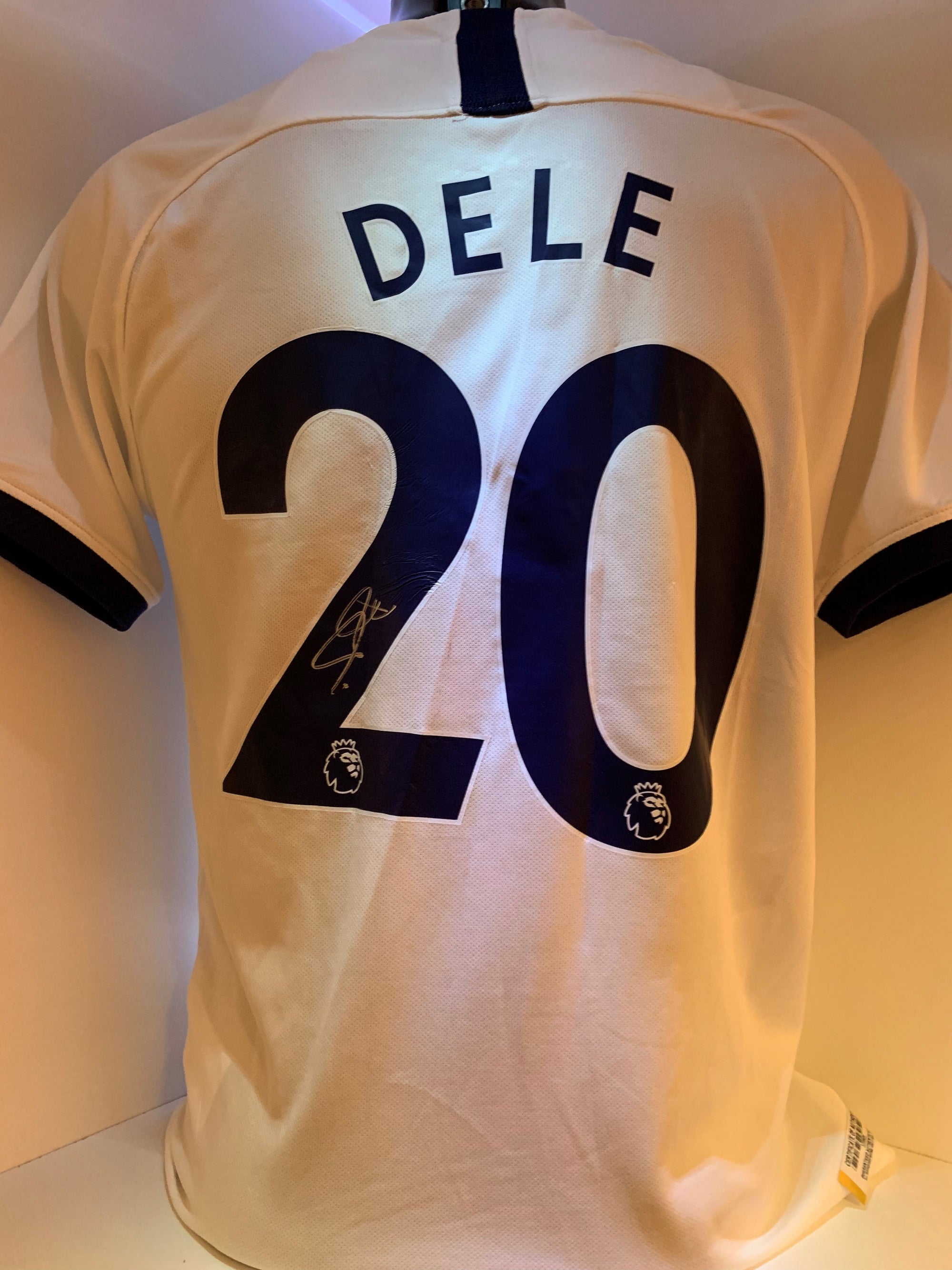 DELE ALLI - SIGNERT DRAKT MED EKTEHTSBEVIS/COA