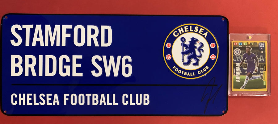 CHELSEA - TAMMY ABRAHAM - SIGNERT STAMFORD BRIDGE SKILT MED EKTEHETSEVIS/COA