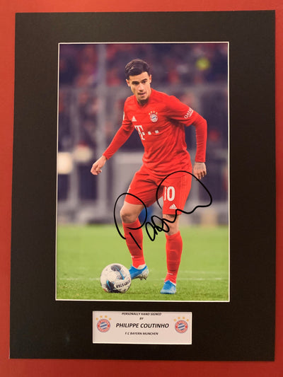 BAYERN MUNCHEN - PHILIPPE COUTINHO - SIGNERT BILDE MED EKTEHETSBEVIS/COA