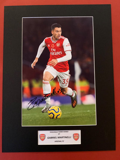 GABRIEL MARTINELLI - SIGNERT BILDE MED EKTEHETSBEVIS/COA