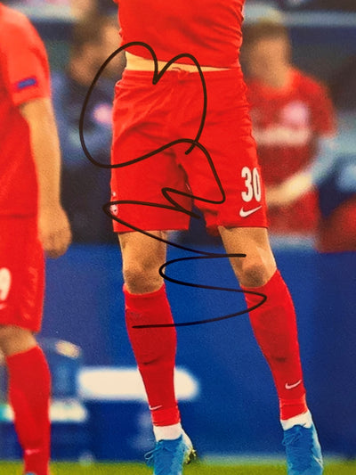ERLING BRAUT HAALAND - SIGNERT BILDE MED EKTEHETSBEVIS/COA