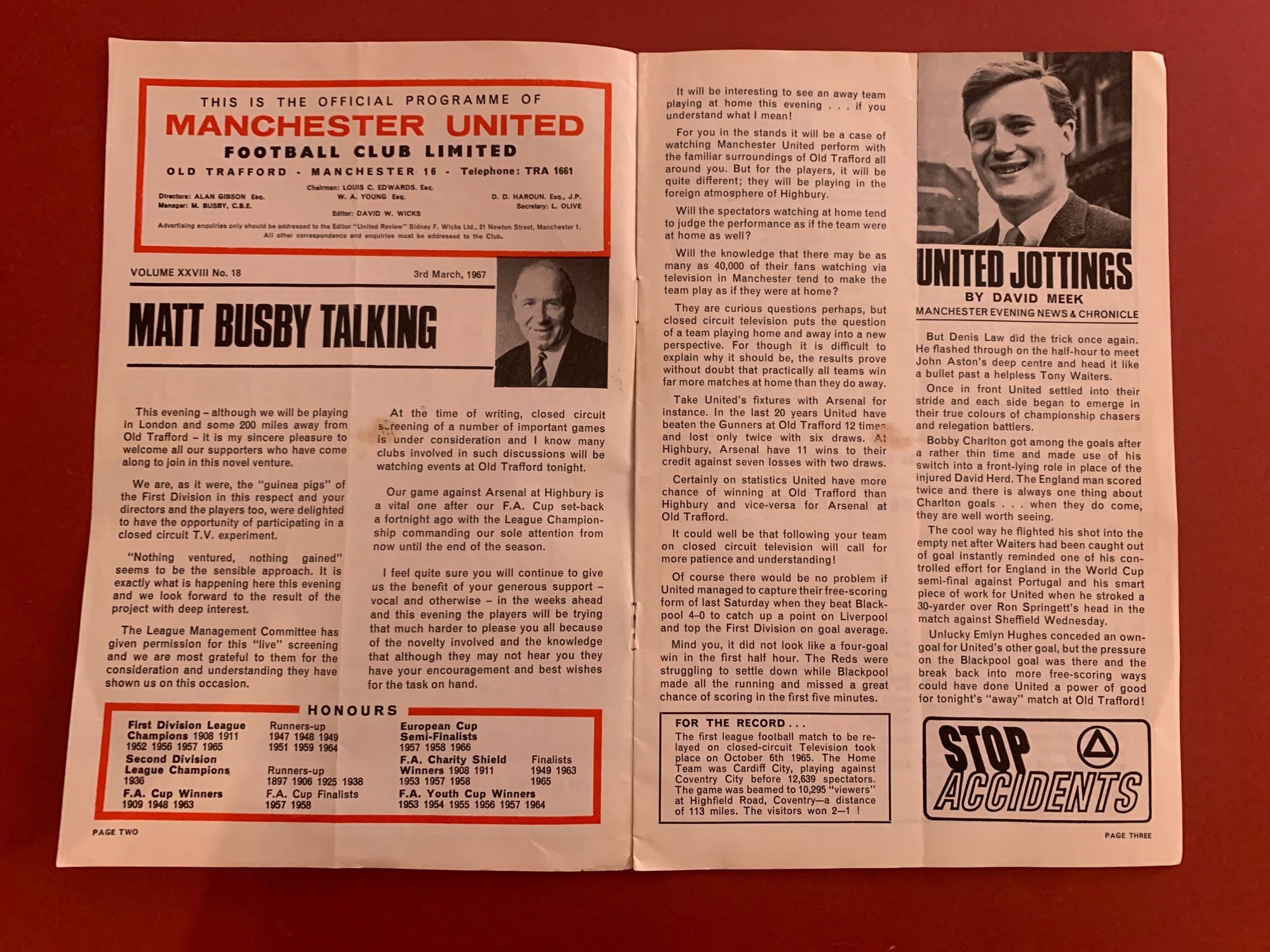 1967-3.3 - MANCHESTER UNITED VS ARSENAL - SOUVENIR PROGRAMME