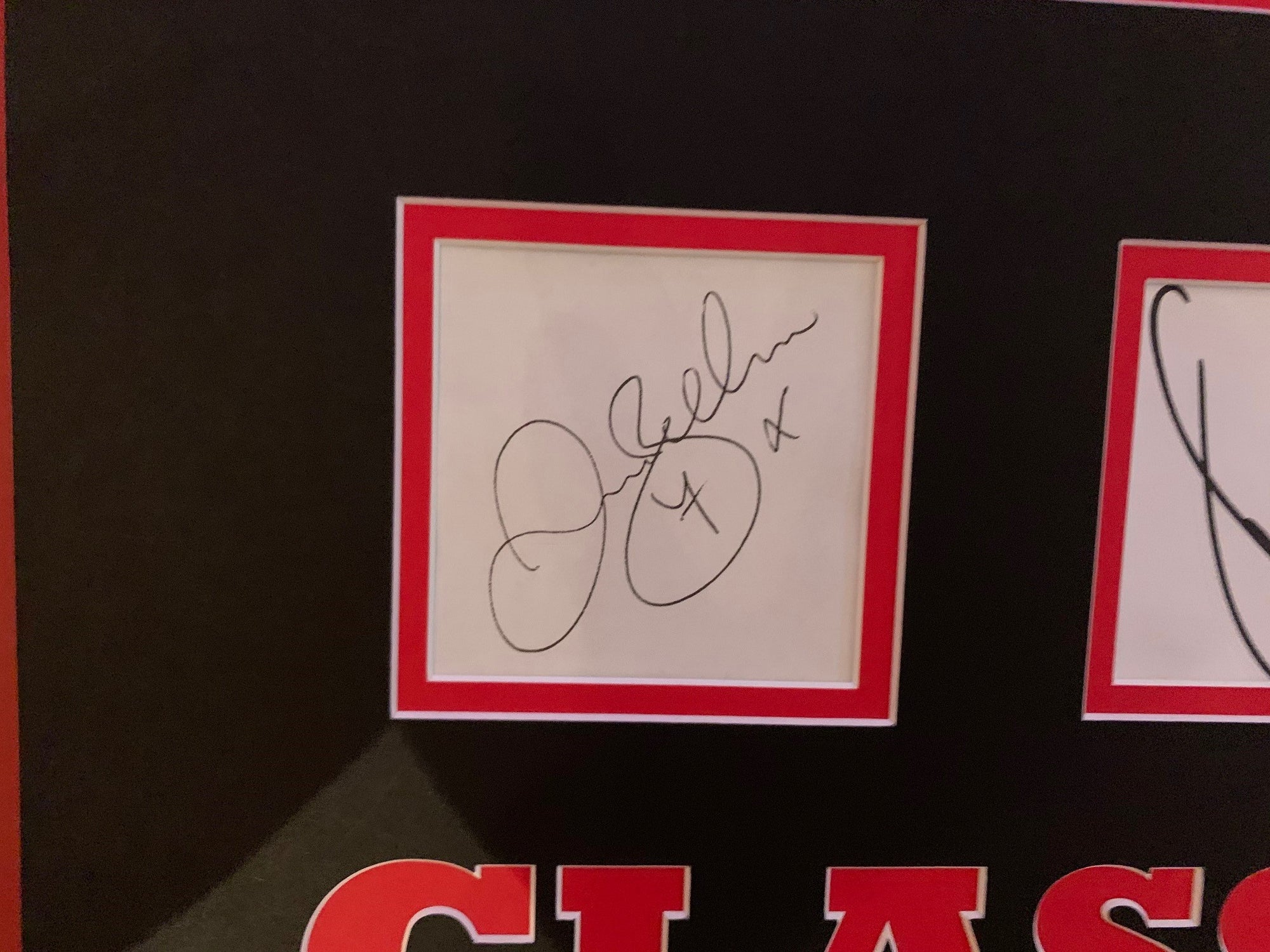 CLASS OF 92 - MULTISIGNERT MONTASJE MED EKTEHETSBEVIS/COA