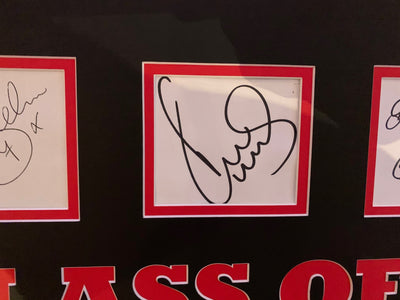CLASS OF 92 - MULTISIGNERT MONTASJE MED EKTEHETSBEVIS/COA