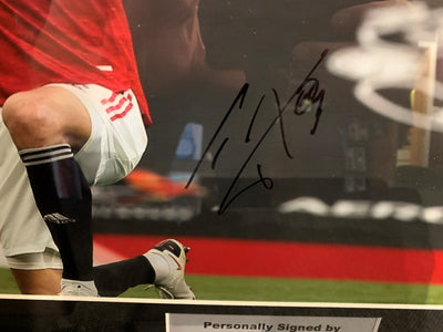 EDINSON CAVANI - SIGNERT BILDE MED EKTEHETSBEVIS/COA