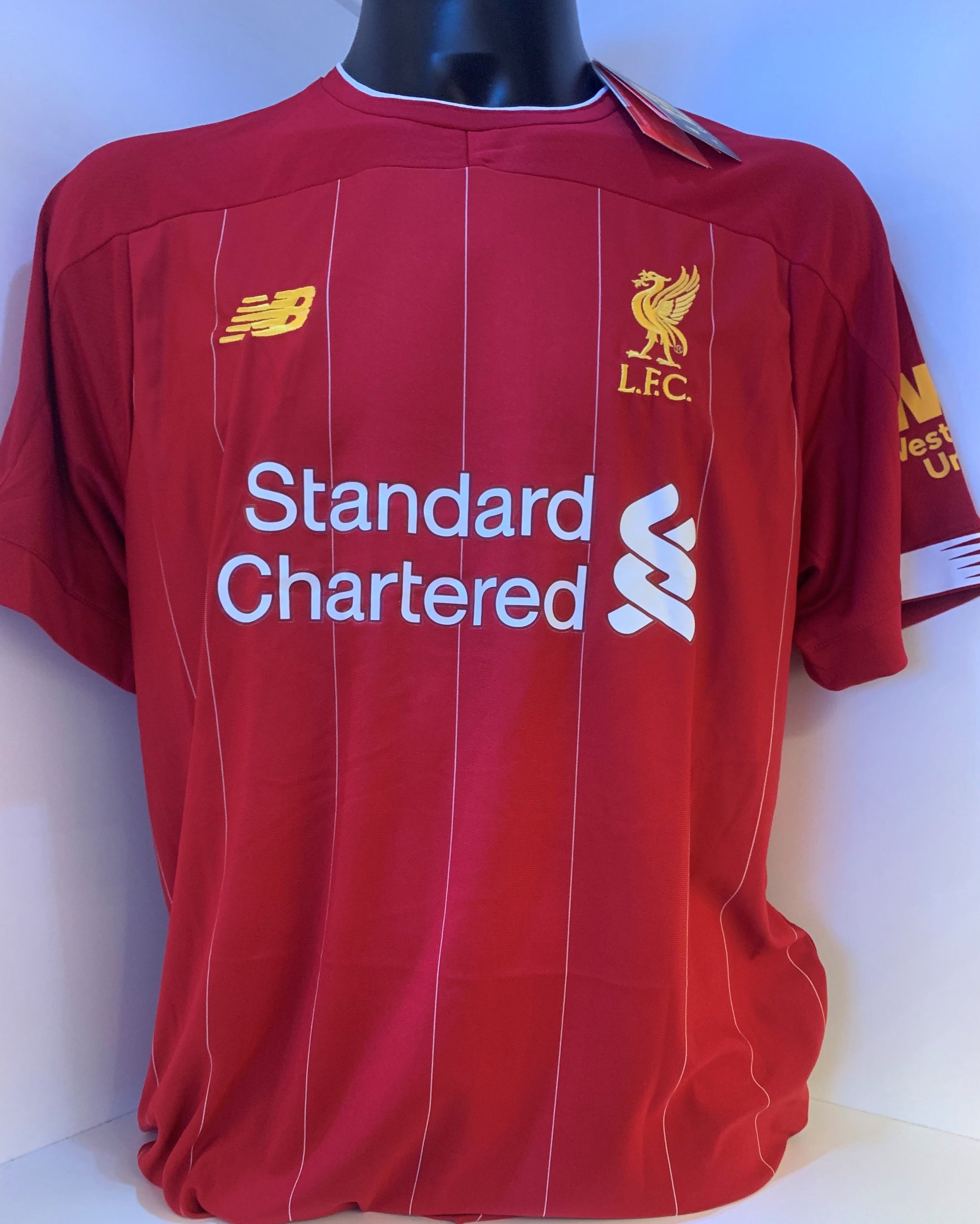 FABINHO - SIGNERT DRAKT MED EKTEHETSBEVIS/COA