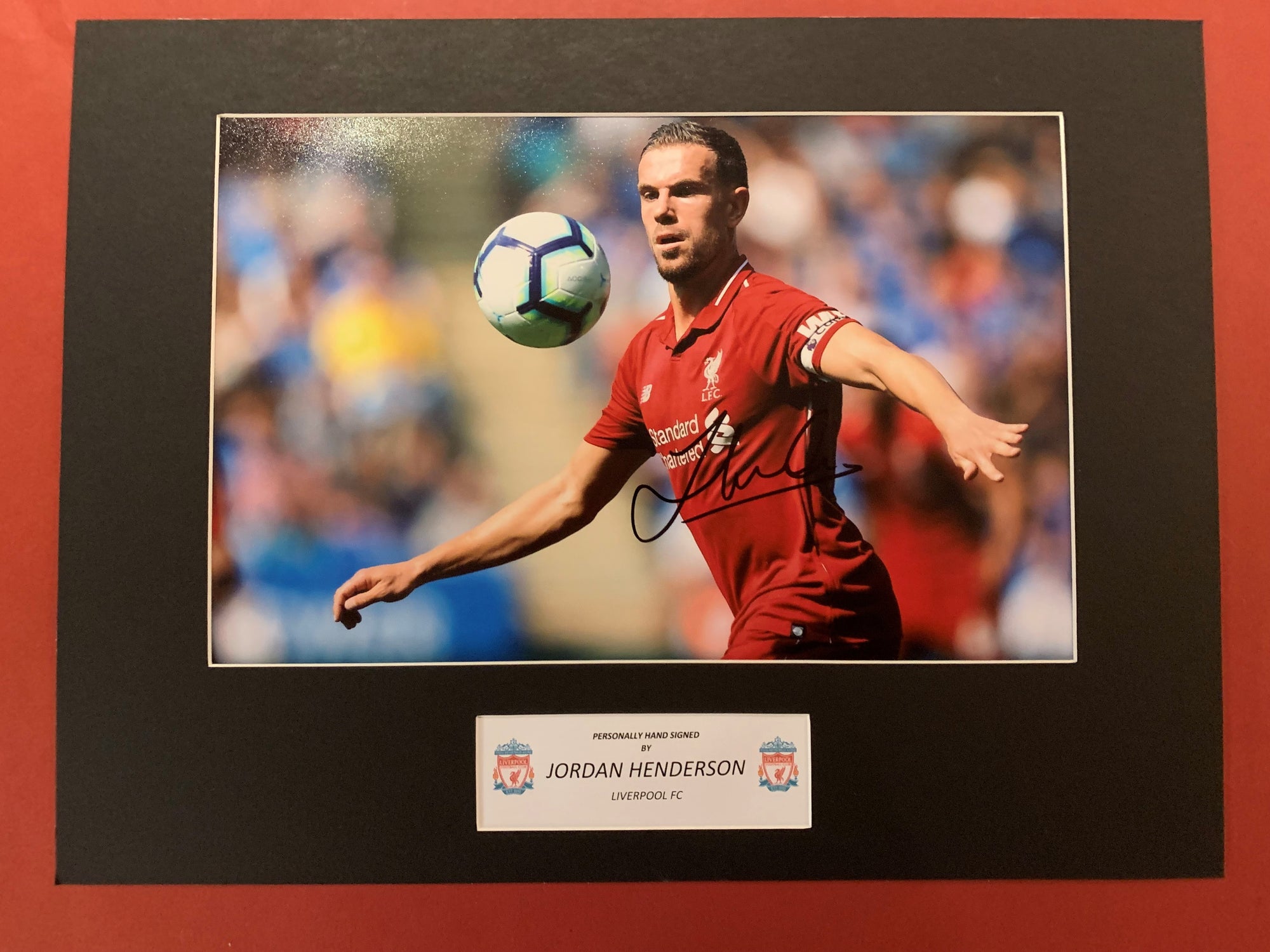JORDAN HENDERSON - SIGNERT BILDE MED EKTEHETSBEVIS/COA