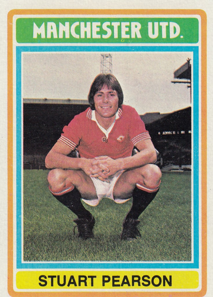 060 Stuart Pearson - Manchester United