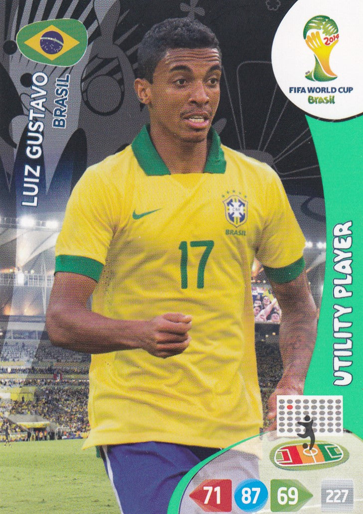 053. LUIZ GUSTAVO - BRASIL - UTILITY PLAYER