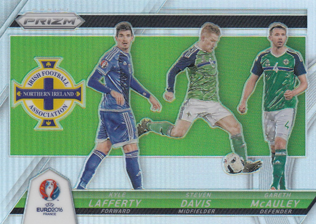 007. KYLE JAFFERTY/STEVEN DAVIS/GARETH MCAULEY - NORTHERT IRELAND - COUNTRY COMBINATIONS TRIPLES - SILVER PRIZM